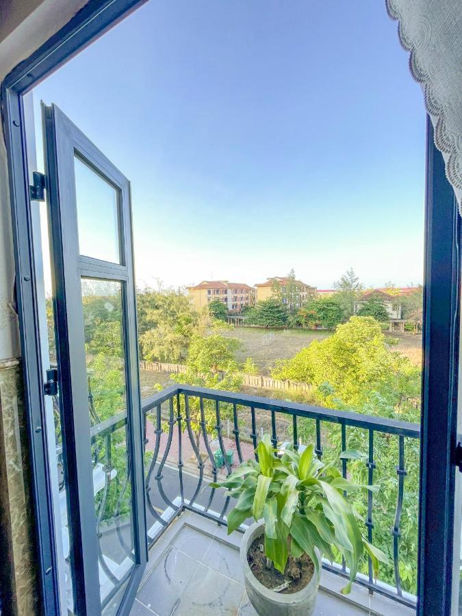 Khach San Trieu Dang Hotel Туй Хоа Екстериор снимка